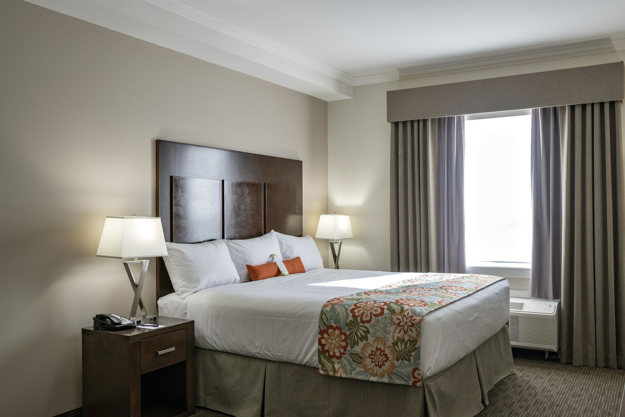 Coast Oliver Hotel מראה חיצוני תמונה